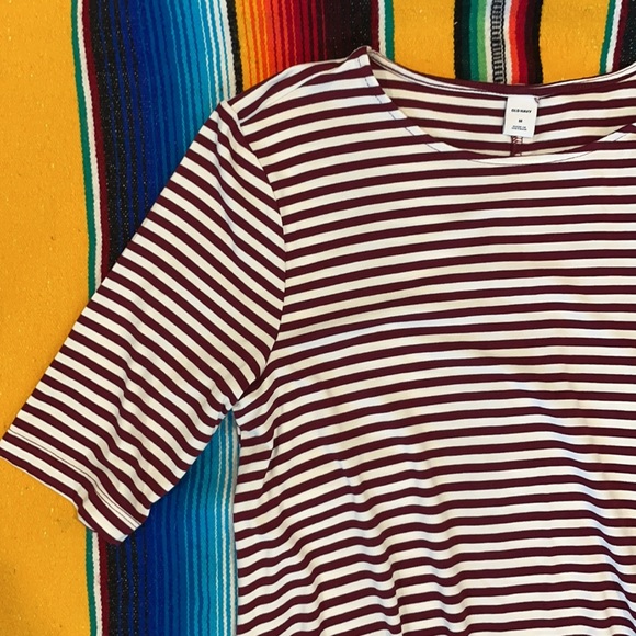 Old Navy Mid-sleeve Swing Dress - Picture 2 of 2